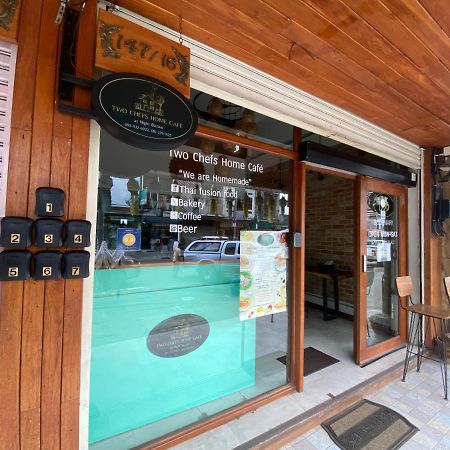 Boonnark Bed Night Bazaar No Car Parking Chiang Mai Exterior foto